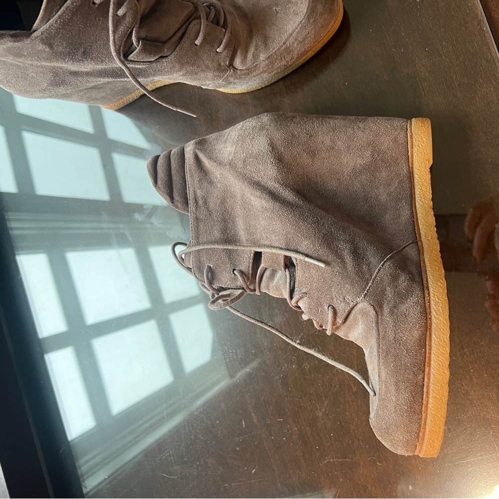 Stuart Weitzman Suede Wedge Heels - Picture 3 of 7
